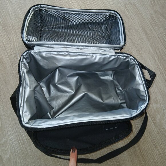 GREAT LARGE Black Carhartt Lunch Bag - Picture 2 of 4